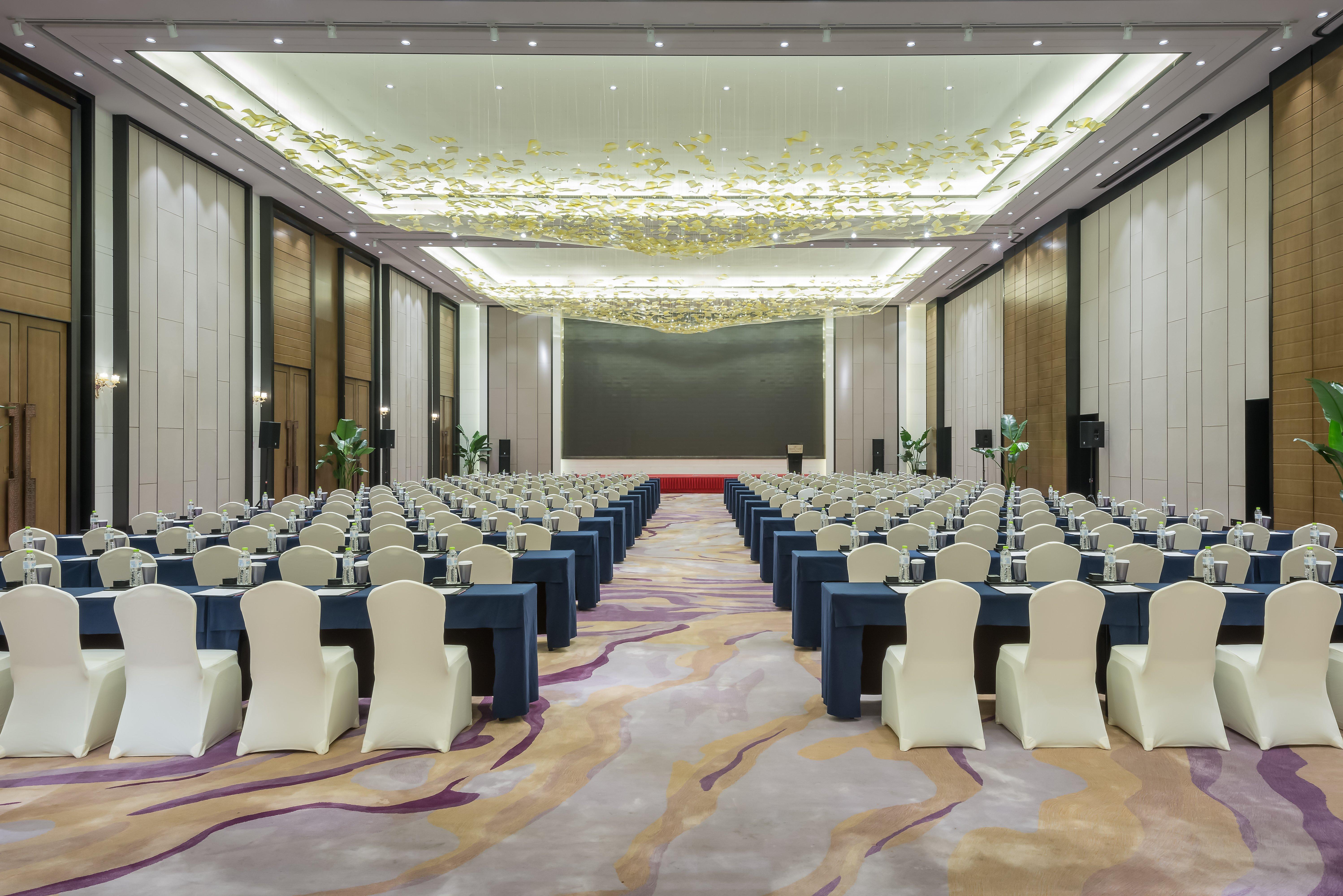Hotel Crowne Plaza Yibin By Ihg Zewnętrze zdjęcie