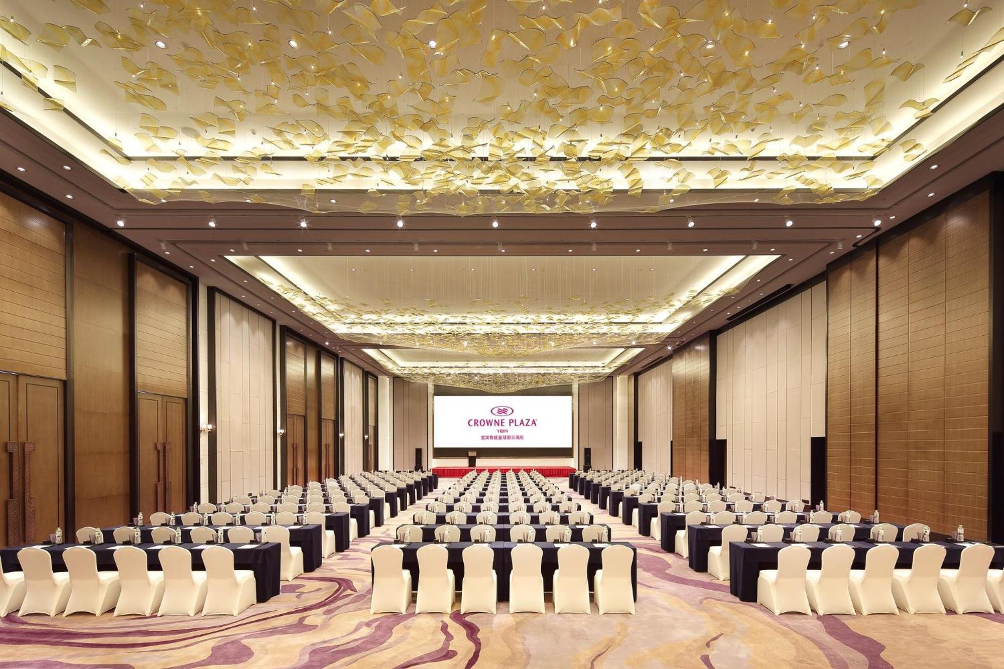 Hotel Crowne Plaza Yibin By Ihg Zewnętrze zdjęcie